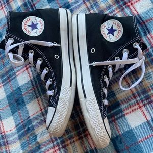 High top black converse